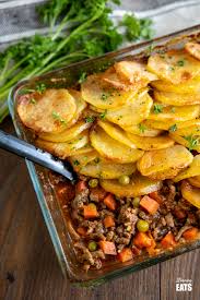 30 easy beef mince dinner ideas. Crispy Potato Topped Meat Pie Minced Beef Hotpot Slimming Eats