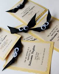 Halloween Einladung Einladungskarten Basteln Fur Eine Gruselparty Dekoration Gram Halloween Einladung Halloween Party Kinder Halloween Kindergeburtstag