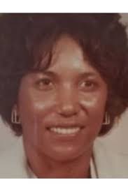 Sadie Calhoun's Instagram, Twitter & Facebook