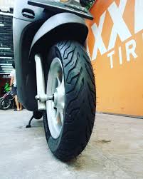 Ban balap racing mp 27 ring 14 r14 beat vario mio fino scoopy 90/80. Rumah Ban Motor Michelin City Grib Feat New Scoopy Facebook