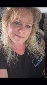 Misty Hollinger's Instagram, Twitter & Facebook