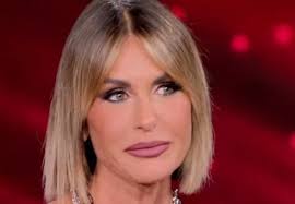 Arianna David shock, da Miss Italia all'anoressia: "Pesavo 39 chili e mi  vedevo grassa"