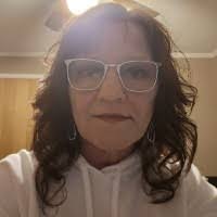 Theresa Keyes's Instagram, Twitter & Facebook