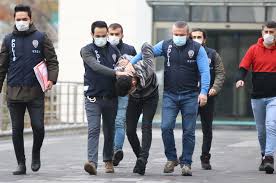 Ankara'da evinde ölü bulunan aleyna çakır'ın ölümünde baş şüpheli olan ümitcan uygun. Aleyna Cakir In Olumunun Bas Suphelisi Umitcan Uygun Tutuklandi Son Dakika Haberleri Son Dakika Haberleri