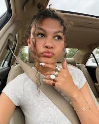 jazlynhope🧘🏾‍♂️🌜🍄🪞💛