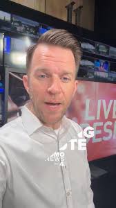 Instead of a manhunt, there is a bird hunt underway in east King County, to  find a juvenile East African crowned crane who escaped from the Cougar  Mountain Zoo Wednesday. “It's the