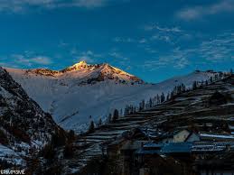 Face Sud Du Bric Froid 3302m Queyras Vue Depuis Le Roux D Abries Ce Matin 7h Alpinisme Queyras Montagne