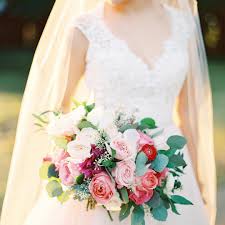Enjoy your dream wedding with our flowers. 32 Impossibly Pretty Rose Bouquets