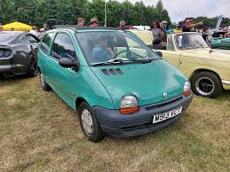 Image result for Vert Nacre 1995 Renault
