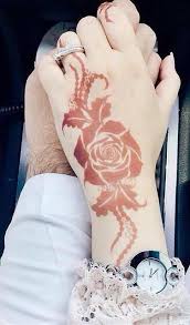 Omg This Is Soooo Ossumm Lovingg Itt Rose Henna Flower Henna Mehandi Designs