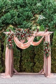 Think berry tones, oxblood, and rust. 24 Rustic Fall Wedding Arch Ideas That Will Make You Say I Do Elegantweddinginvites Com Blog