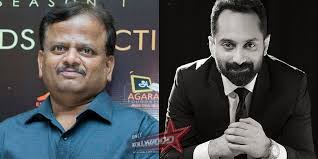 Kv anand (1966 doğumlu) hintli bir görüntü yönetmeni , film yönetmeni ve eski foto muhabiridir ve esas olarak tamil film endüstrisinde çalışmaktadır. Kv Anand Showers Praise On Fahadh Faasil S Performance In Trance Only Kollywood