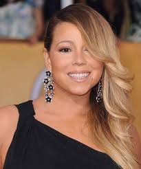 Mariah Carey Long Straight Blonde Hairstyle With Light Blonde Highlights Light Blonde Highlights Blonde Highlights Long Straight Formal Hairstyles