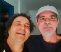 Vai amigo, vá na fé! Você traçou seus caminho na ética, na integridade dos  seus princípios, no amor à arte e na sua poesia. Saudades vai deixar  muitas, foram muitos anos de