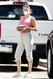 How many of these movies have you seen? Kate Hudson Out In Pacific Palisades 03 12 2021 Celebmafia