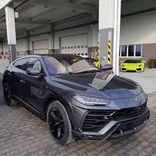 Cool Cars In The World Below Are A Few Of One Of The Most Reliable High End Cars In The World Today Lamborghini Aston Lamborghini Luxury Cars Classic Cars