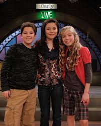 The icarly reboot on paramount+ has replaced characters from the original like sam and gibby with two newcomers. 2zsafulupjcxlm