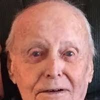 Carlos Pierson's Instagram, Twitter & Facebook