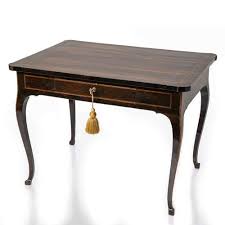 Antique vintage 2 tier side table mahogany wood carved claw foot chippendale. Antique Coffee Table 1700s For Sale At Pamono