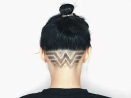 Wonder woman was one of my favorite movies this year and it was full of beautiful hairstyles. Wonder Woman Undercut Design Novocom Top