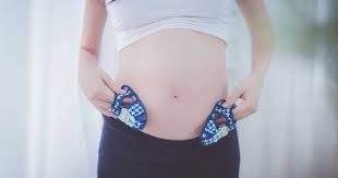 Bayi anda sekarang adalah sebentuk janin! 8 Penyebab Perut Ibu Hamil Kecil Meski Sudah Memasuki Trimester Kedua Popmama Com