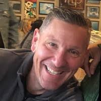 Scott Lytle's Instagram, Twitter & Facebook