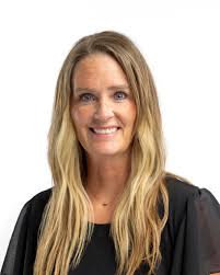 uintahsoftball beat the Skyridge High Falcons, 7-2, today in Vernal. Kynlee  Bristol hit a pair of 2-run homers and a double. Sophia Pope and Lynlie  Hall each hit doubles as well. Hall