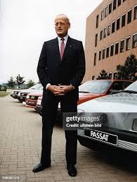 16 Carl Horst Hahn Junior Stock Photos, High-Res Pictures, and Images