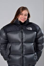 Photo Shoot Find Us On Pinterest Https Www Pinterest Com Wasatchdown Com If You Want A Puff Puffer Jacket Women North Face Puffer Jacket Best Winter Jackets