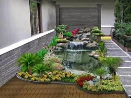 Variasi pot tanah liat berwarna merah juga bisa kamu tempatkan di taman rumah minimalis. 10 Gambar Desain Taman Minimalis Cantik Untuk Rumah Anda