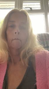 Can anyone suggest a nice hairstyle and colour for a 59-year-old? Nearly 60  in November Thank you in advance xx