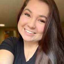 Emma Corey (@emmacoreyy)