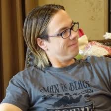 Loretta Shively's Instagram, Twitter & Facebook