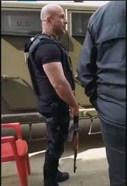 مكي بن أبي طالب (٤٣٧ هـ). Ø§Ù„ÙÙ†Ø§Ù† Ø§Ù„Ù…ØµØ±ÙŠ Ø£Ø­Ù…Ø¯ Ù…ÙƒÙŠ ÙŠØ´Ø¹Ù„ ØªÙˆÙŠØªØ± ÙˆØ§ØªÙ‡Ø§Ù…Ø§Øª Ù„Ù‡ Ø¨Ø§Ù„Ø¹Ù…Ø§Ù„Ø© Ù‚Ù†Ø§Ø© Ø§Ù„Ø¹Ø§Ù„Ù… Ø§Ù„Ø§Ø®Ø¨Ø§Ø±ÙŠØ©