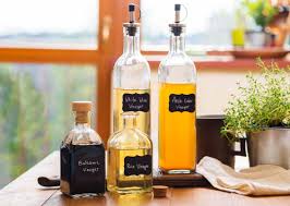 6 Tips To Help You Make The Perfect Vinaigrette Vinaigrette Vinegar Salad Dressing Cooking Basics