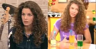 Le miracle de l'amour acteur. Pourquoi Je Suis Accro Aux Series Des Annees 90 I Traveller Doodles