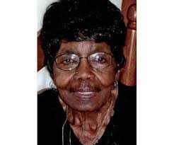 Gloria Dinkins's Instagram, Twitter & Facebook