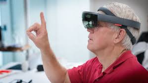 HoloLens klar for salg i Norge