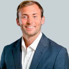 Jake Broker's Instagram, Twitter & Facebook