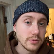 David Moench's Instagram, Twitter & Facebook