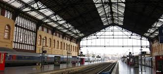 Destination romantique, culturelle et festive, paris émerveille les visiteurs de 7 à 77 ans ! Marseille Saint Charles Tickets Map Live Departure G2rail