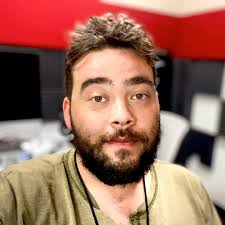 Ben Nix's Instagram, Twitter & Facebook