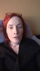 Navigating Political Discussion in Digital Communication