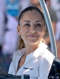 Završila je tenisku školu drugog nivoa i dobila „beli bedž. Tennis Umpire Marijana Veljovic Everything You Need To Know About This Stunning Ref Idol Persona