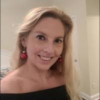 Whitney Schaefer's Instagram, Twitter & Facebook