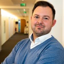 Ihr Kontakt zum Gefahrstofflagerungsexperten