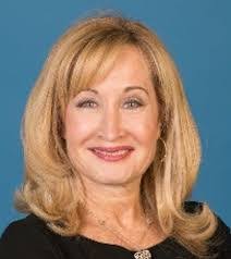 Marilyn Lipton's Instagram, Twitter & Facebook