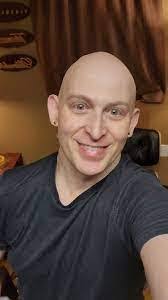 Scott Threet's Instagram, Twitter & Facebook