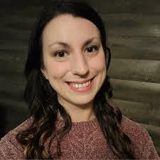 Sydney Hewitt's Instagram, Twitter & Facebook