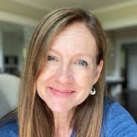 Karen Dubois's Instagram, Twitter & Facebook